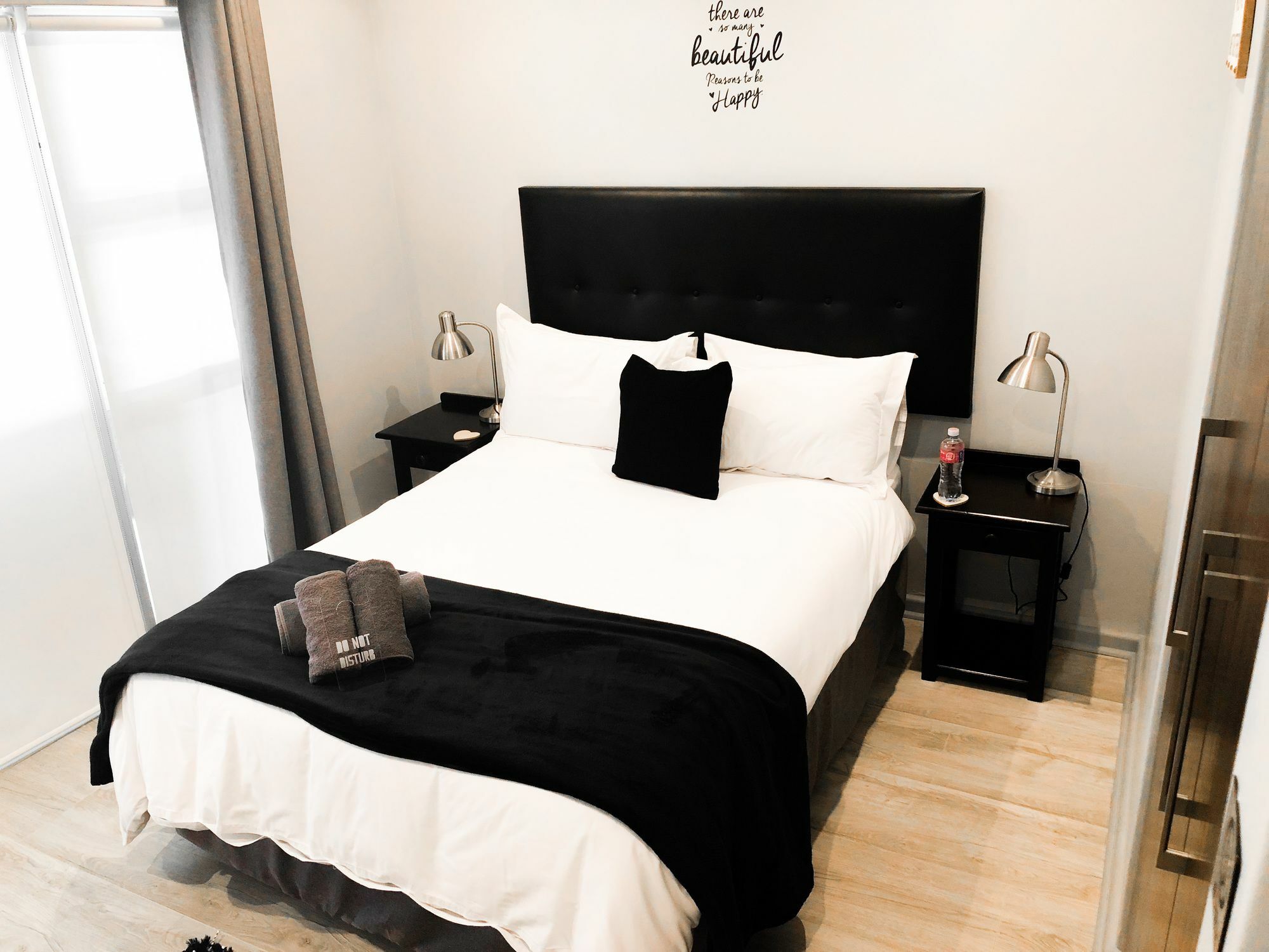 The Urban Hotel มอสเซิลเบย์ ภายนอก รูปภาพ